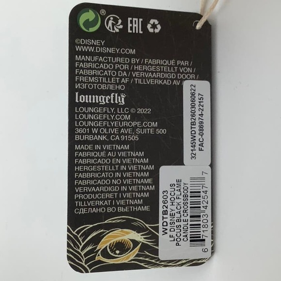 NEW! Loungefly Disney Hocus Pocus Black Flame Candle Crossbody Bag $70 msrp D13 - Picture 9 of 11